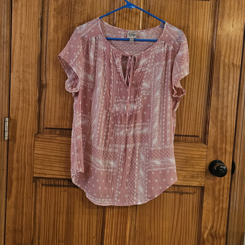 Women's Pink Paisley Top